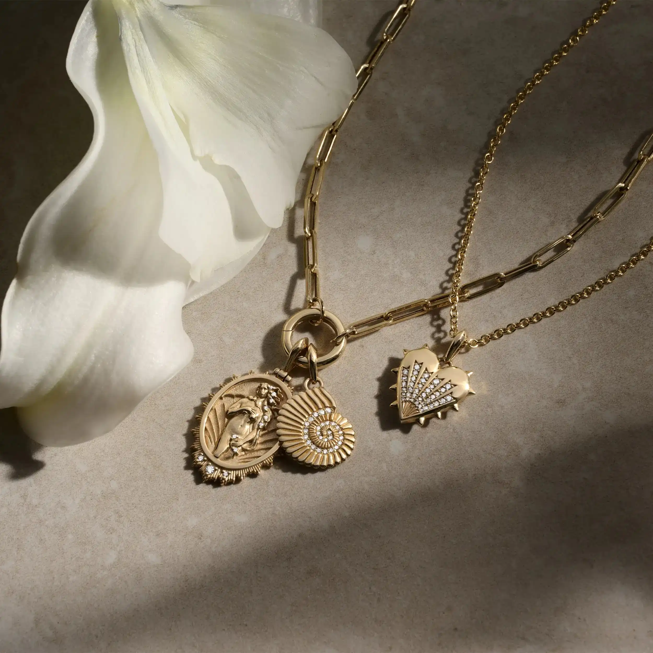 Diamond Aphrodite Pendant - Image 4