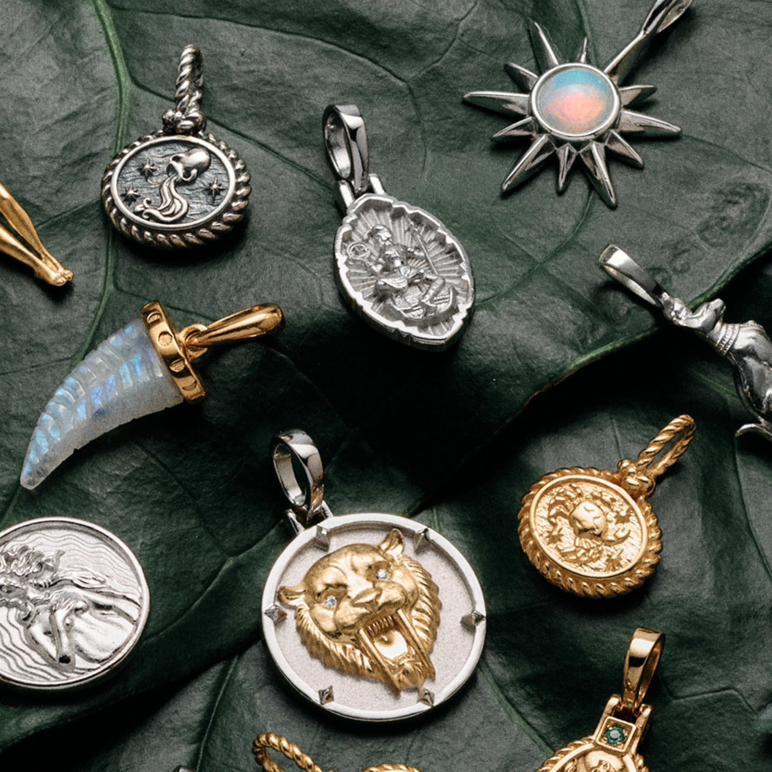 Calafia Goddess Necklace - Image 3