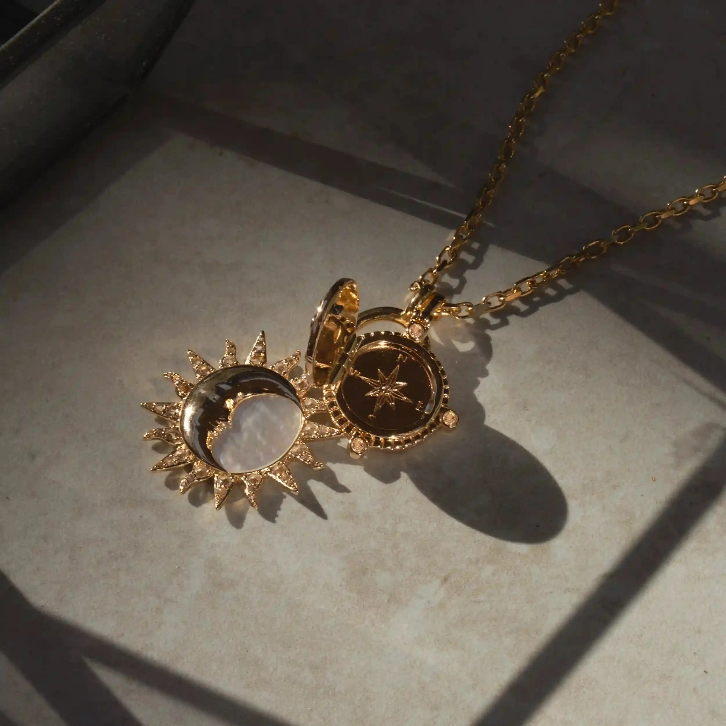 Compass Locket - Image 6