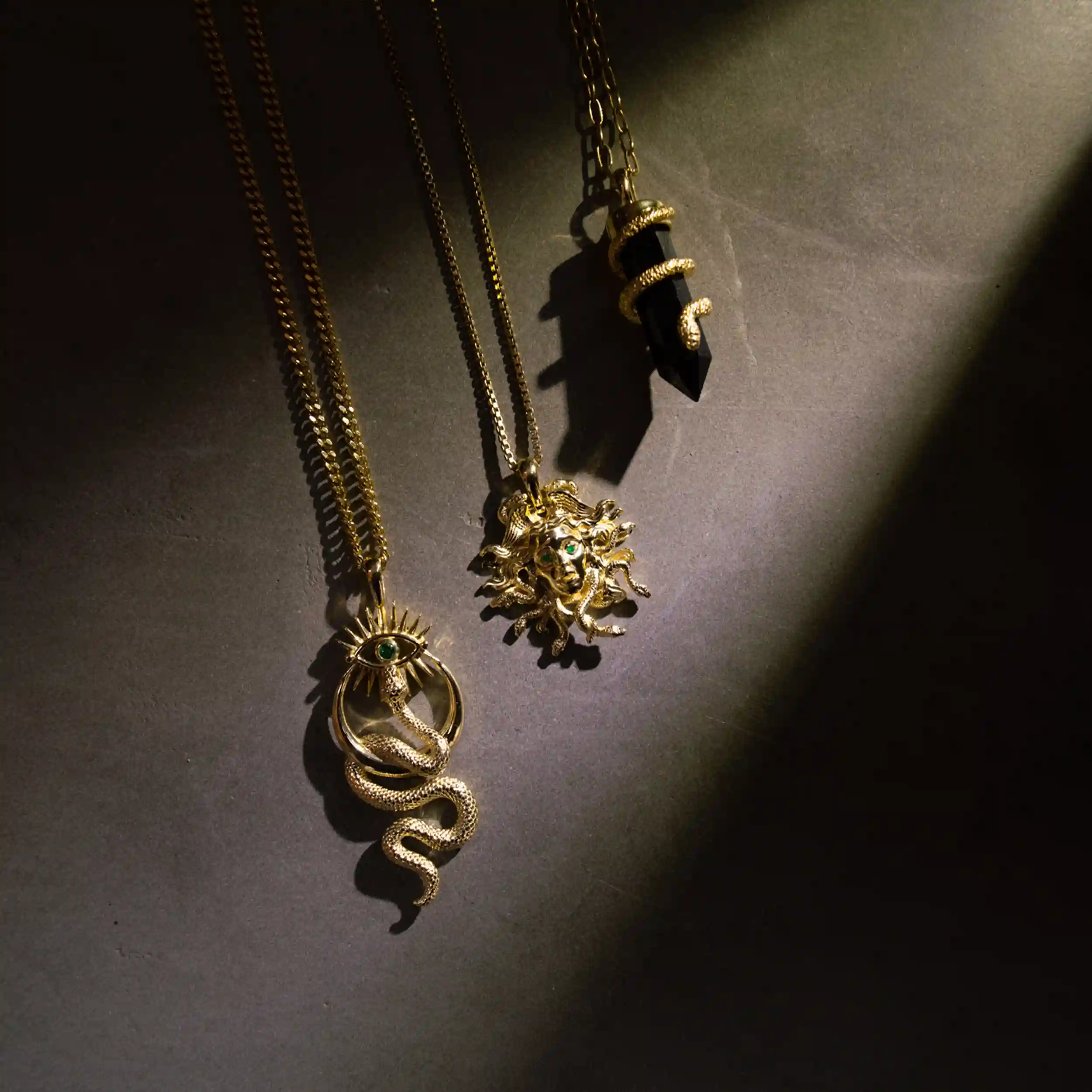 Crystal Snake Amulet - Image 3
