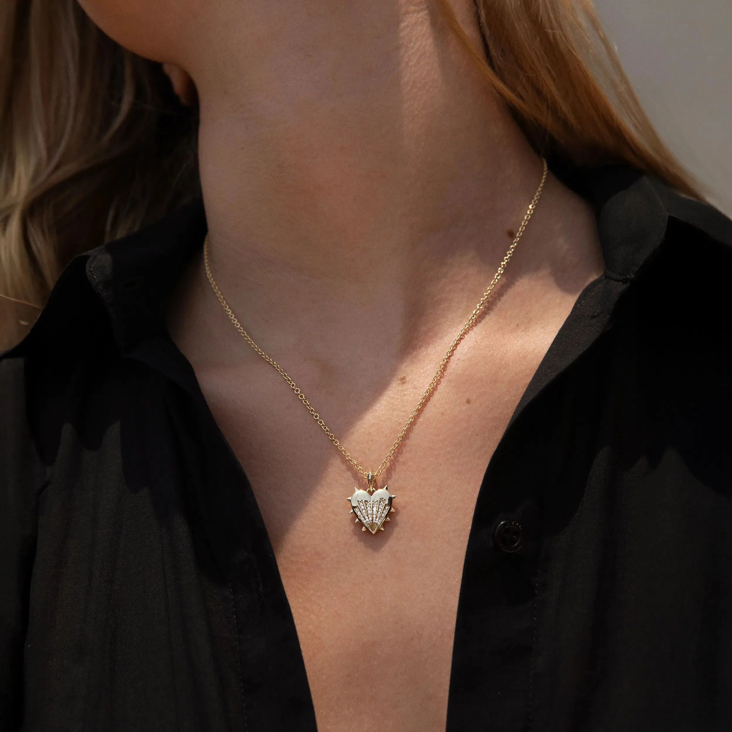 Diamond Spiked Heart Amulet - Image 5