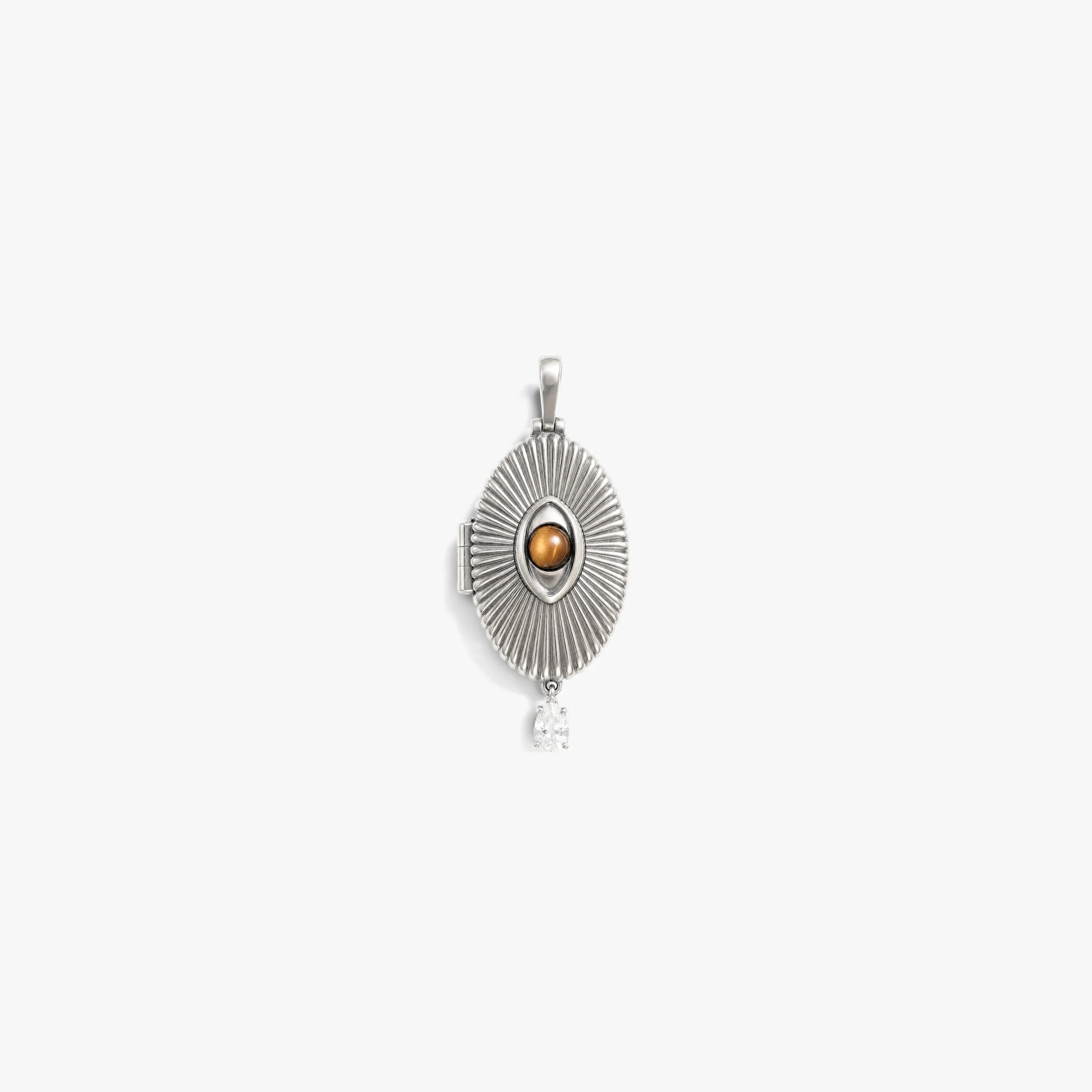Lover's Eye Locket - Image 4