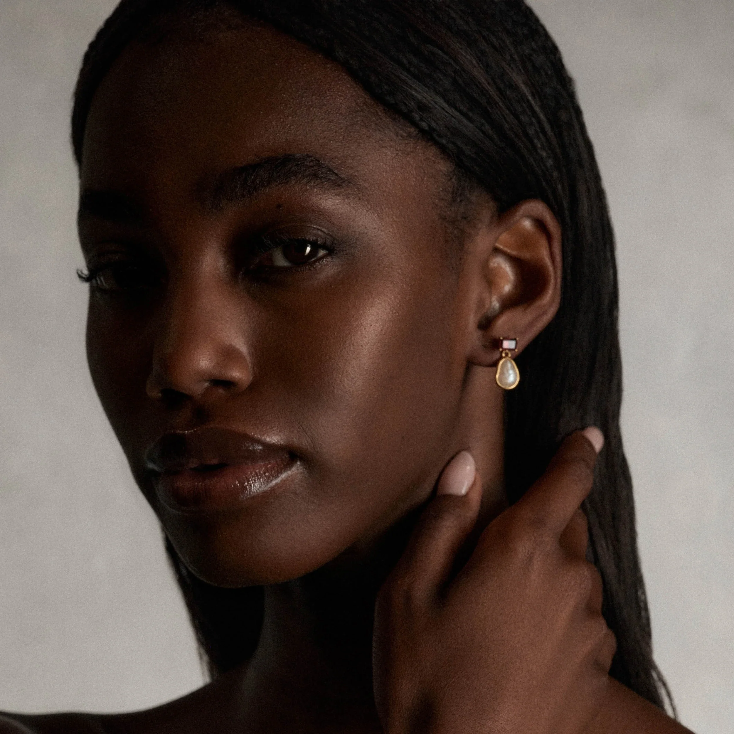 Molten Pearl Asymmetrical Earrings - Image 5